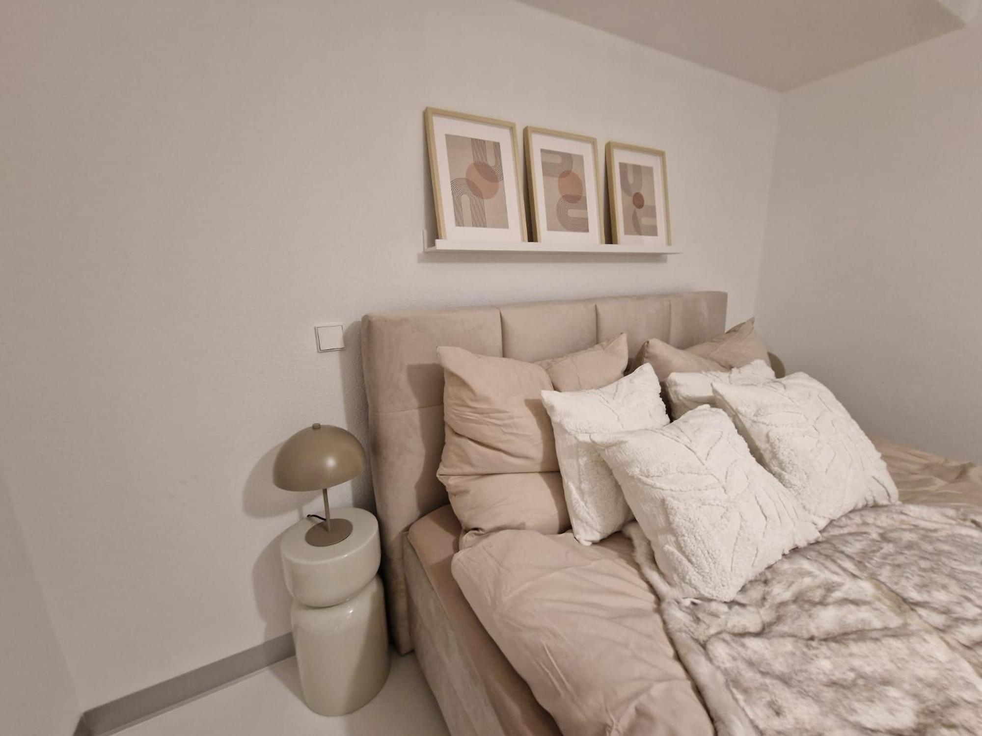 Stuttgart Lux Living - Stilvolles Wohnen Im Zentrum Pokoj fotografie